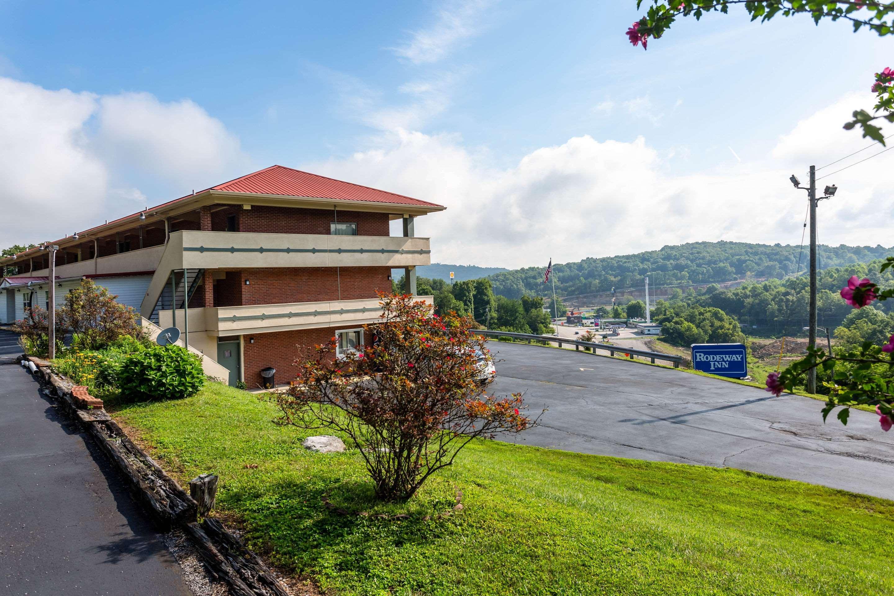 Rodeway Inn Renfro Valley Mount Vernon Екстериор снимка