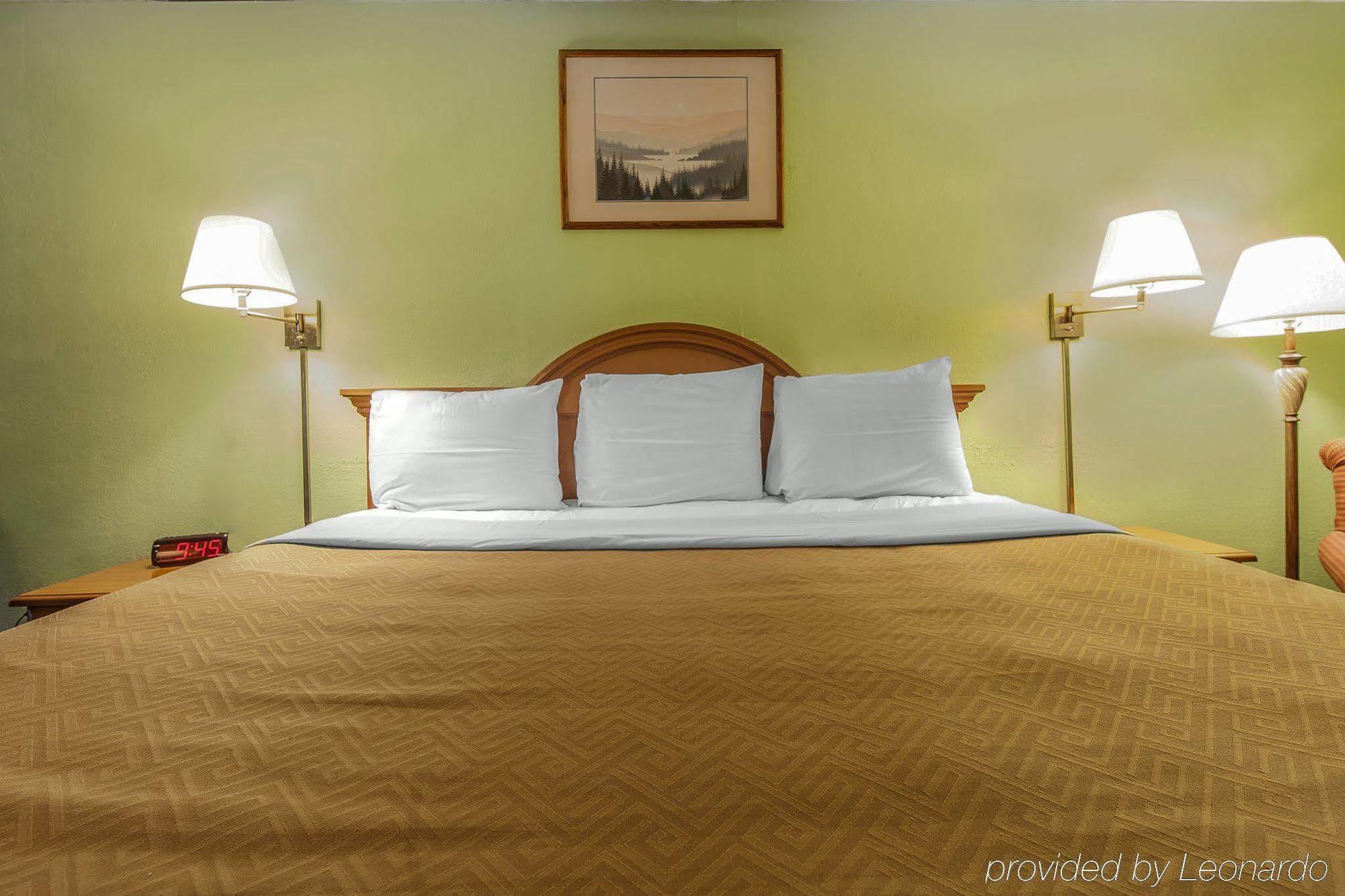 Rodeway Inn Renfro Valley Mount Vernon Екстериор снимка
