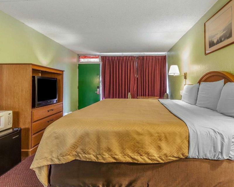 Rodeway Inn Renfro Valley Mount Vernon Екстериор снимка